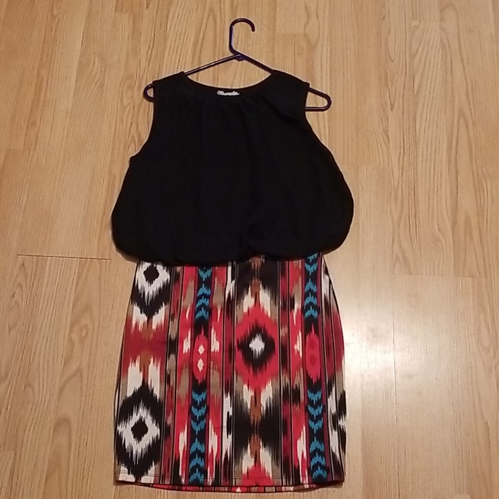 Wrangler dress. Very flattering. Medium